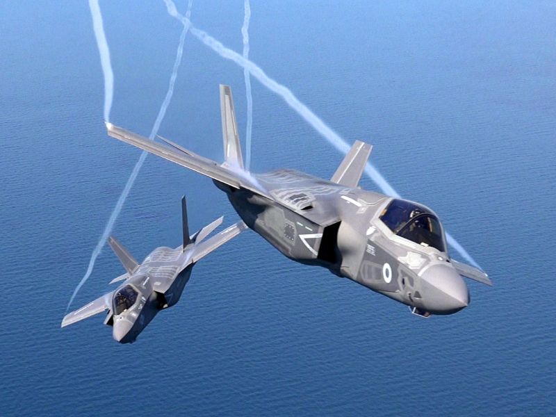 コビー COBI 5830 F35b LightningII 戦闘機 1/48 マルチロール機 制空戦闘機