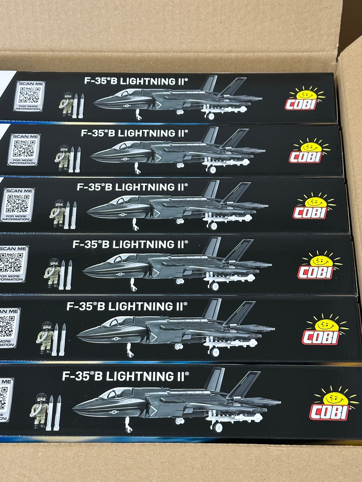 コビー COBI 5829 F-35B Lightning II 戦闘機 1/48 マルチロール機 制空戦闘機