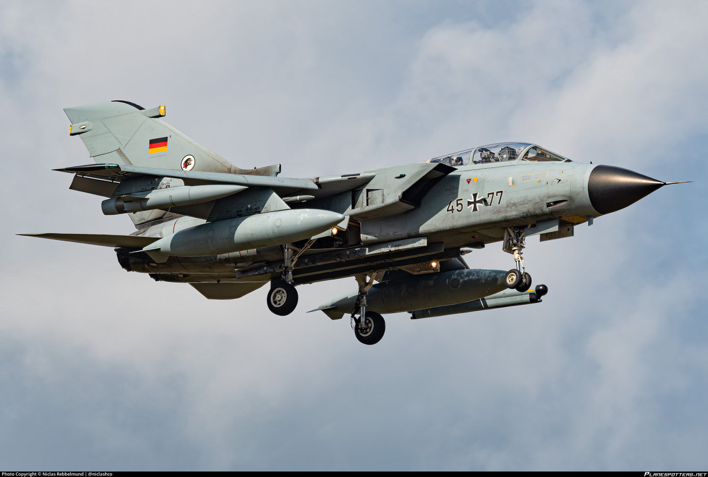 コビー COBI 5853 Panavia Tornado IDS 戦闘機 1/48 マルチロール戦闘機