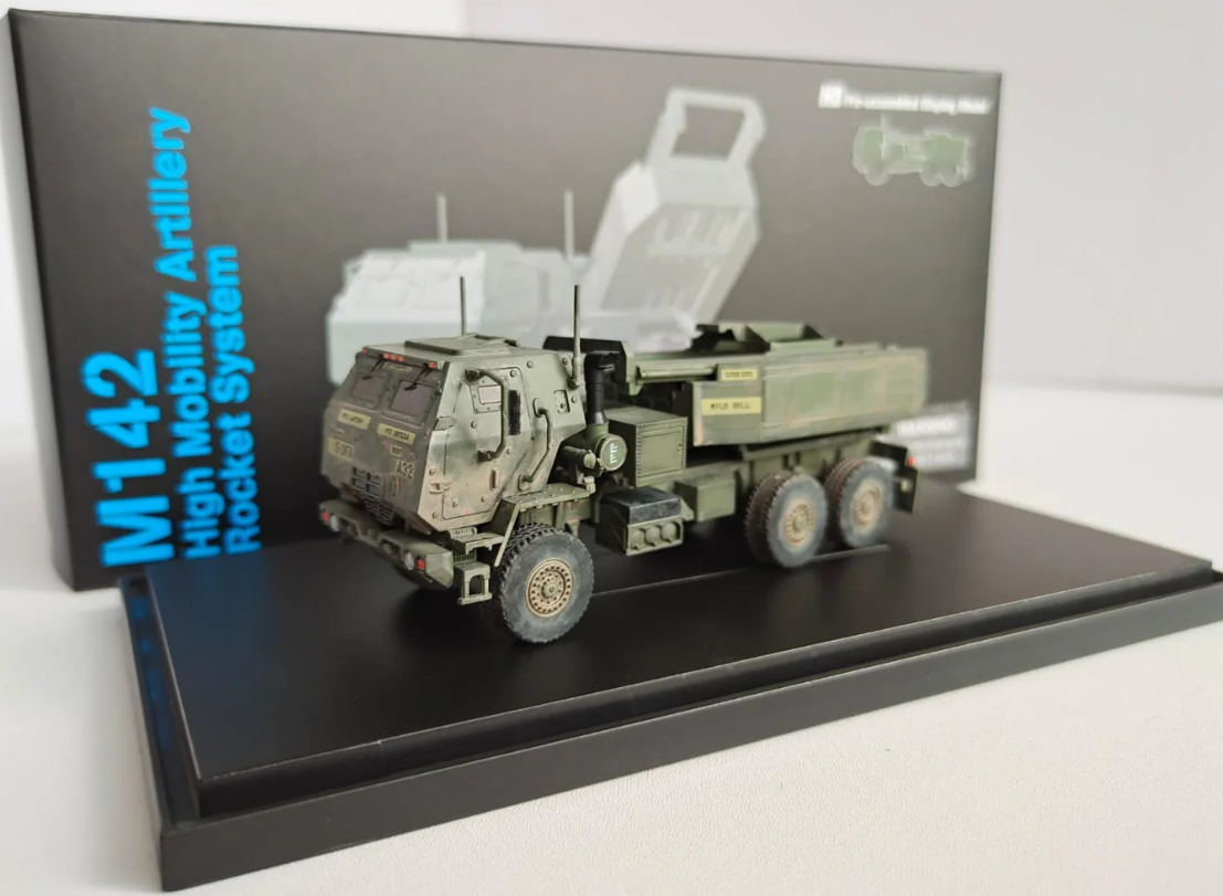 63017 1/72 U.S. M142 High Mobility Artillery Rocket System 米国のM142高機動ロケット砲システム