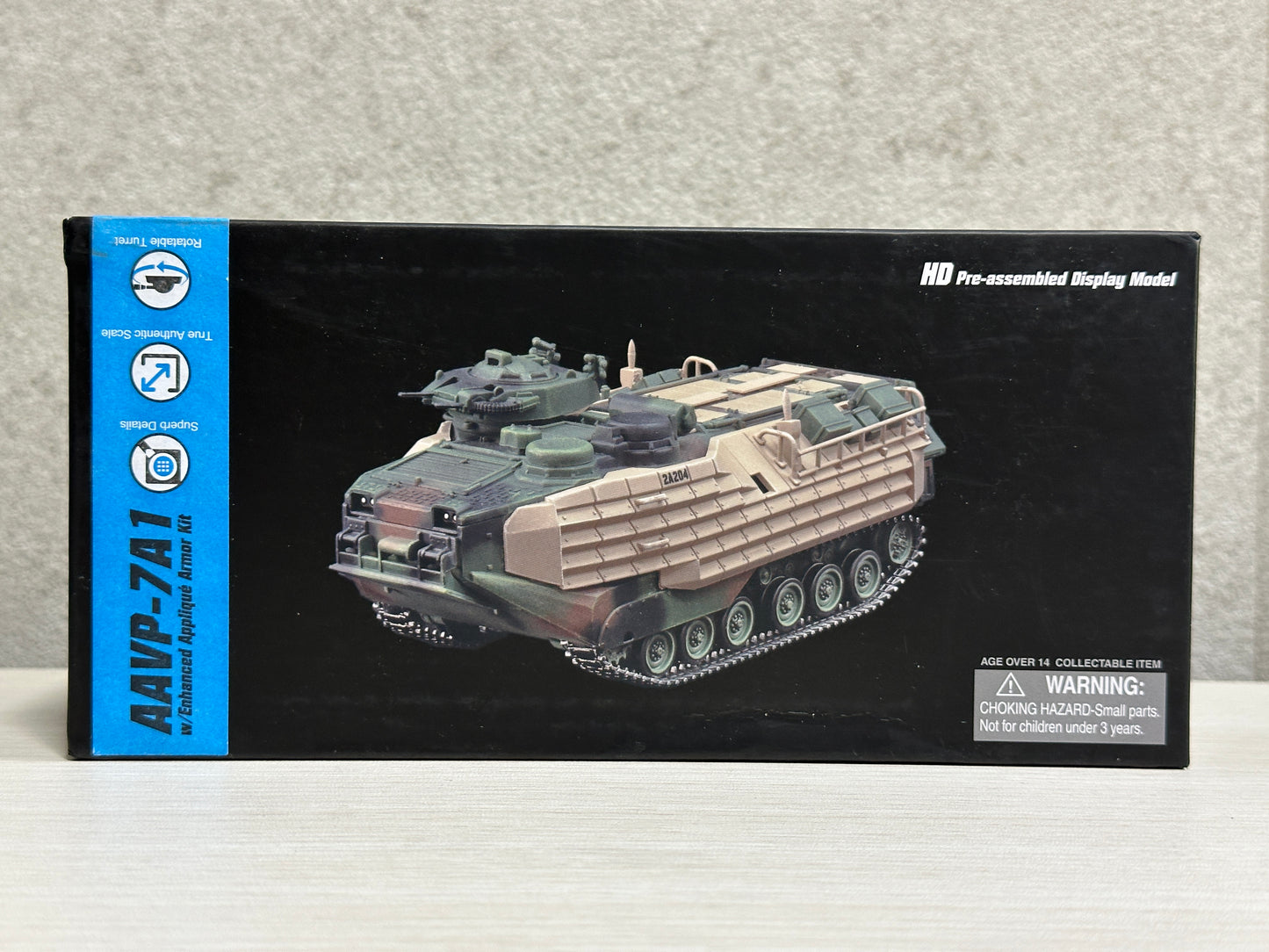 63073 1/72 AAVP-7A1 w/Enhanced Applique Armor Kit AAVP-7A1 強化アップリケ装甲キット付き