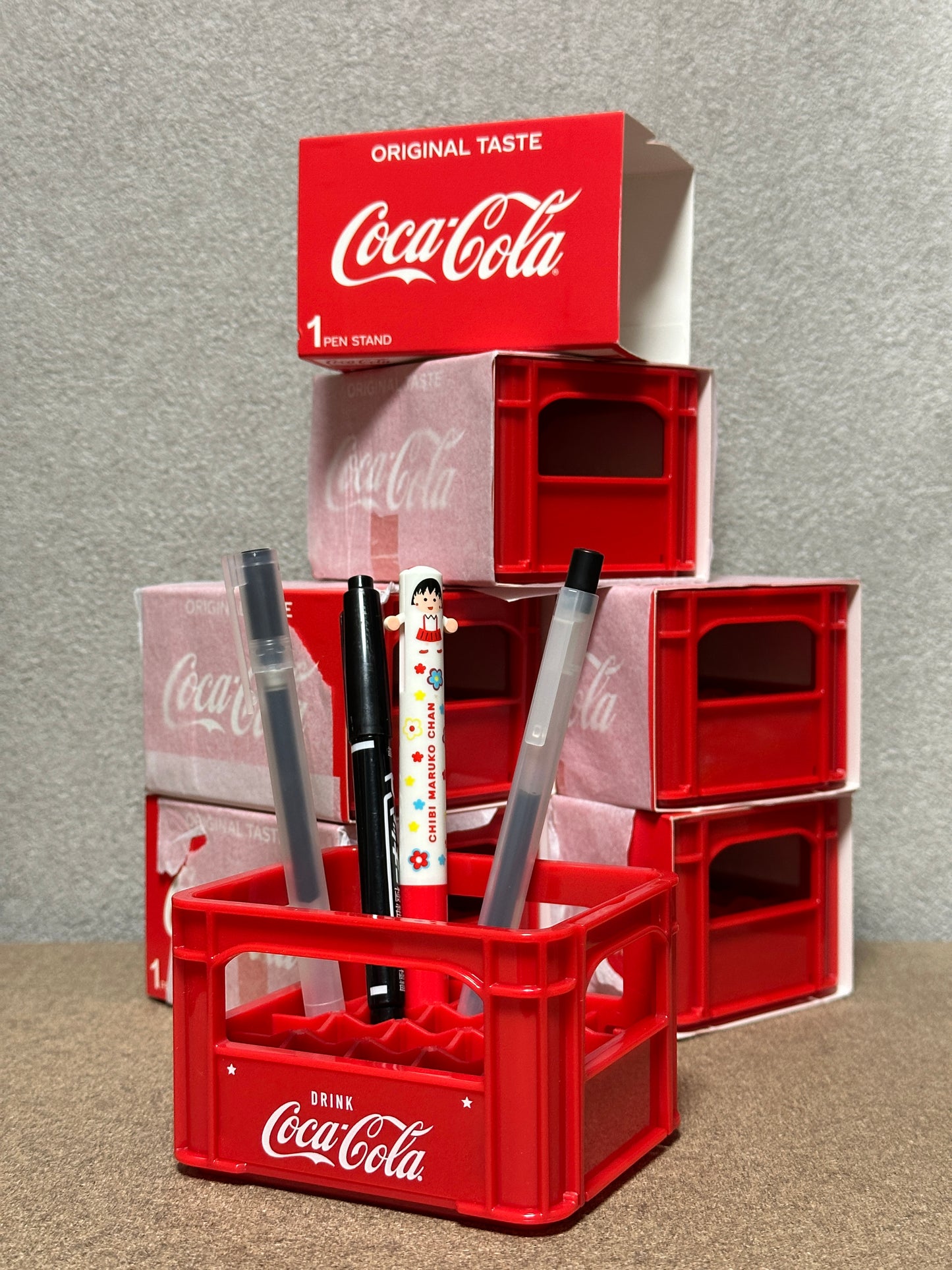 Tiny Style - Mobile Phone Stationery Stand - Coca-Cola タイニースタイル - 携帯電話用文房具スタンド - コカコーラ