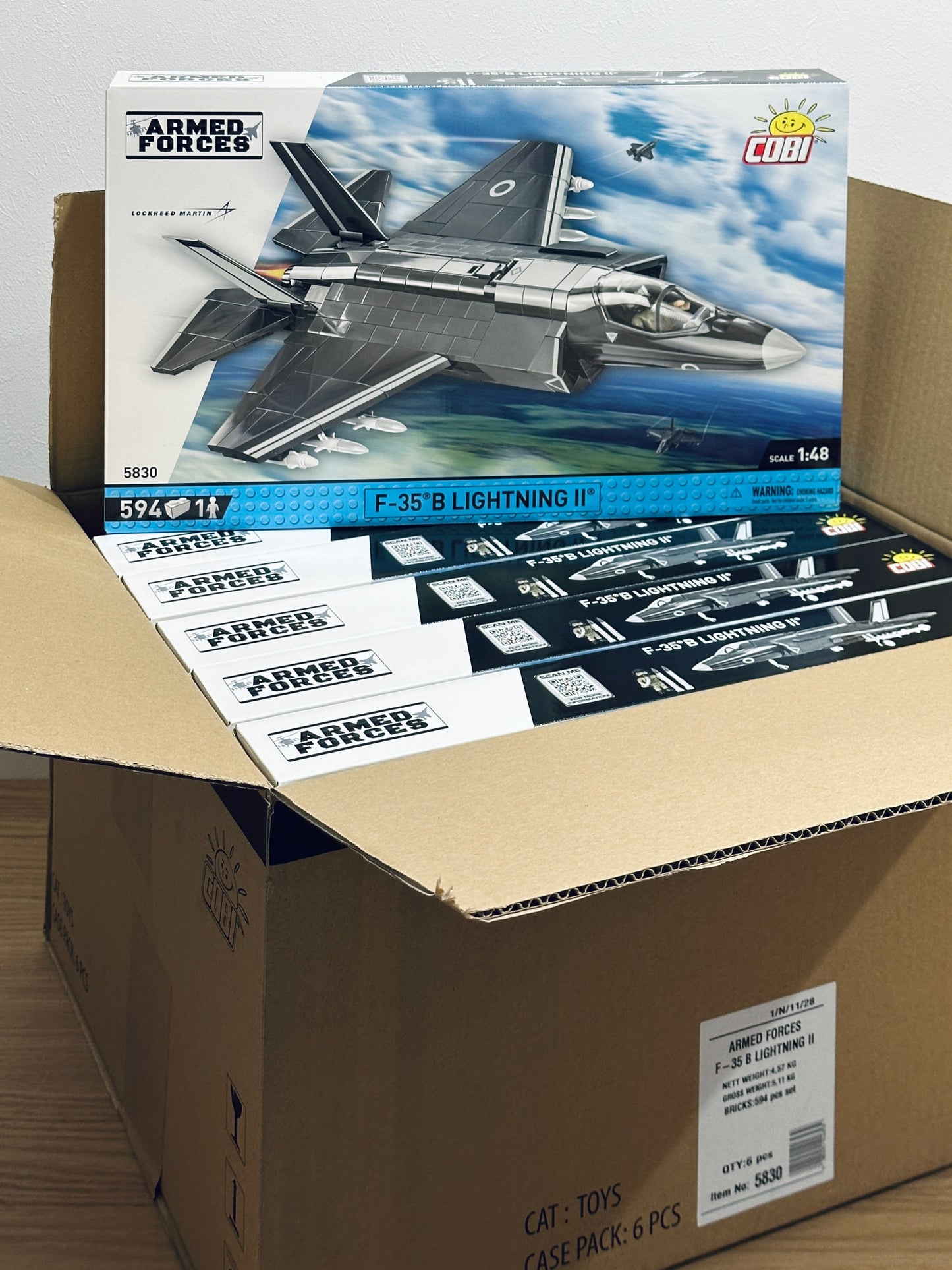 コビー COBI 5830 F35b LightningII 戦闘機 1/48 マルチロール機 制空戦闘機