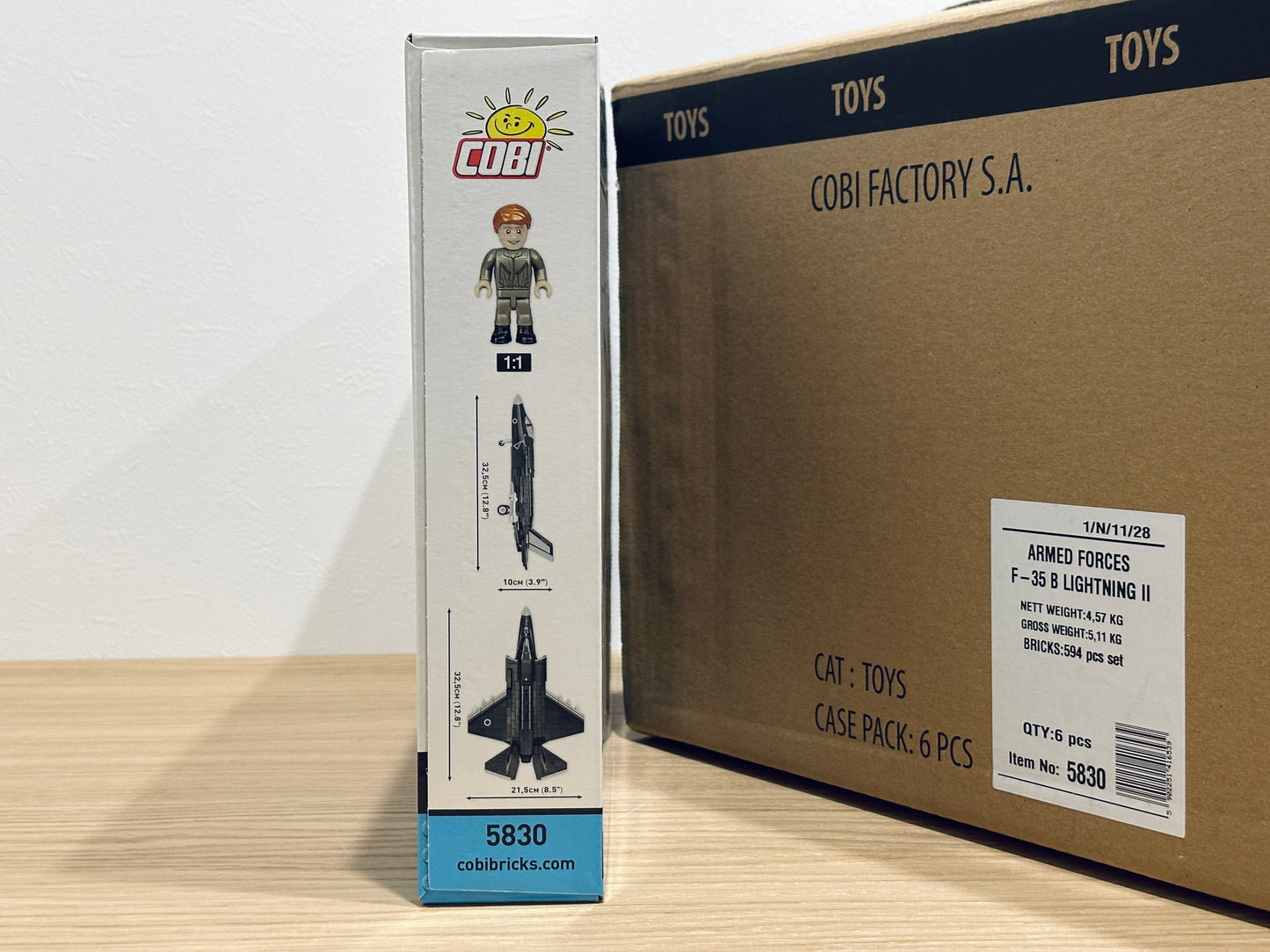コビー COBI 5830 F35b LightningII 戦闘機 1/48 マルチロール機 制空戦闘機
