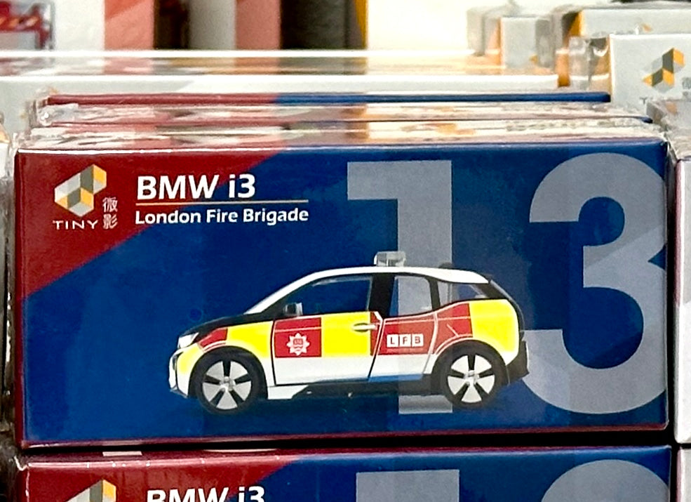 Tiny City UK13 Die-cast Model Car - BMW i3 UK London Fire Department Patrol Car 英国ロンドン消防署パトカー