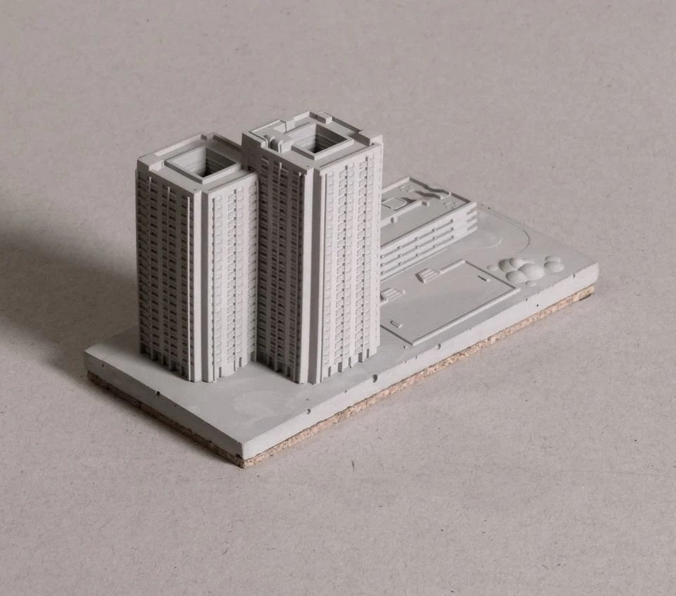 むさじじ 手作りセメント ジオラマ 香港の団地 ツインタワー 雙塔式(井字型)大廈 香港団地建物 香港製