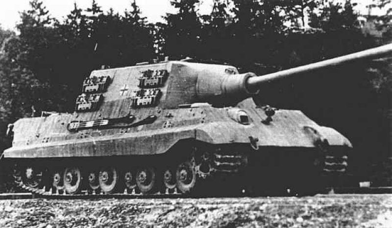 コビー COBI 2733 Panzerjager Tiger Ausf.B パンツァージャガー タイガー アウスフ B ヤークトティーガー タンク ヒストリカルコレクション 第二次世界大戦EU製（ポーランド Poland）LEGO 対応ブロック
