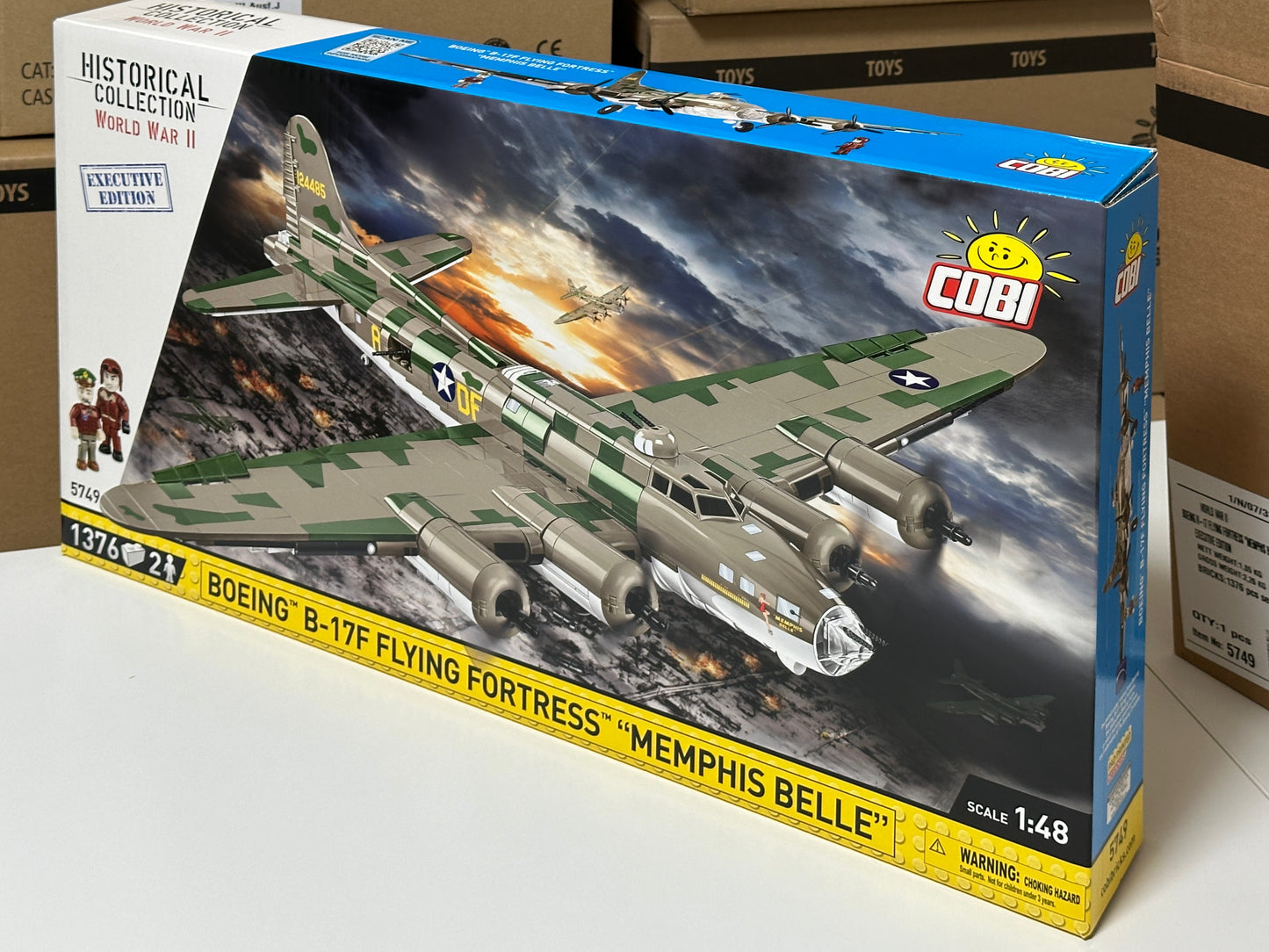 コビー COBI 5749 Boeing B-17F Flying Fortress "Memphis Belle" 爆撃機 1/48