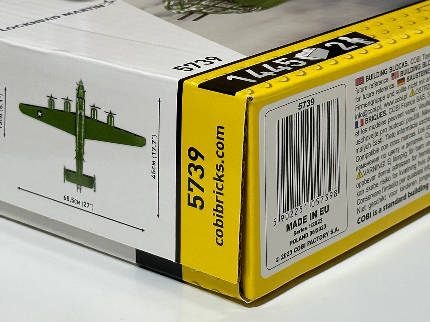 コビー COBI 5739 Consolidated B-24D Liberator 爆撃機 1/48