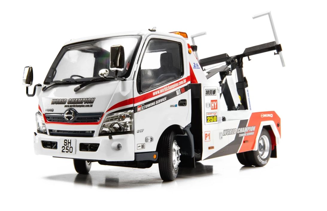 Tiny 微影 1/18 日野300 World Champion Tow Truck ATC18022 レッカー車 ダイキャスト ミニカー 香港から