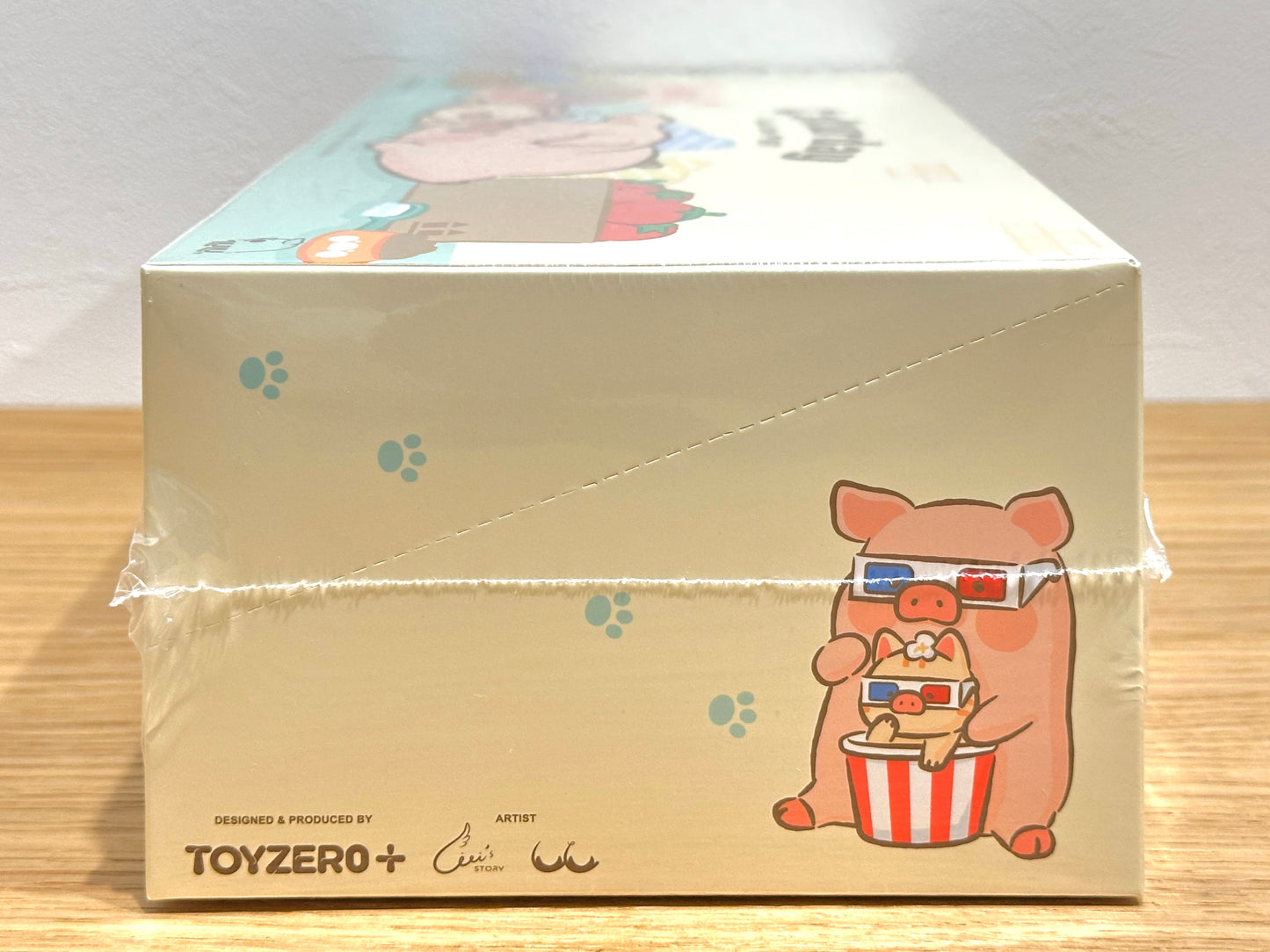 LuLu the Piggy - Caturday