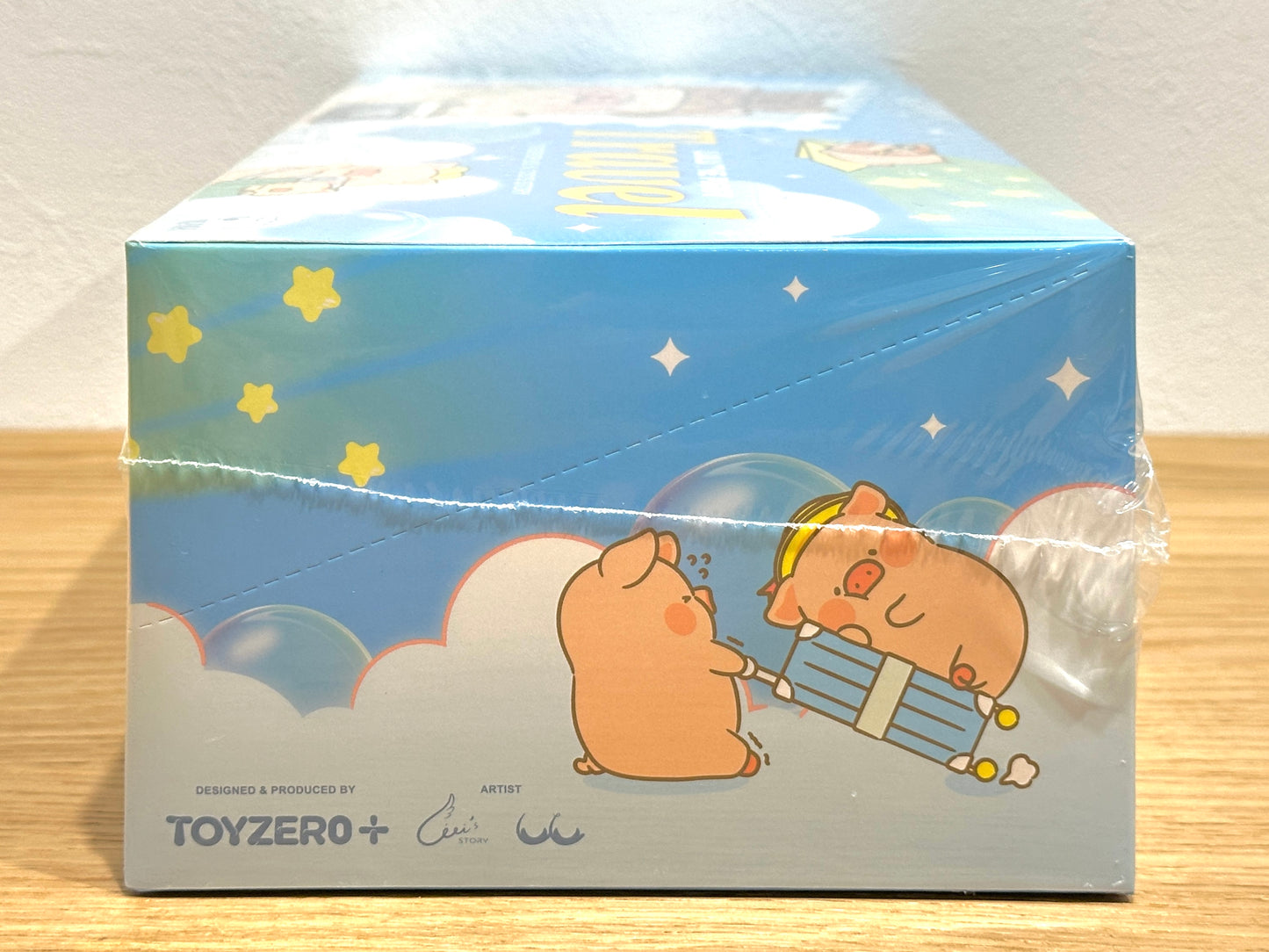 LuLu the Piggy - Travel