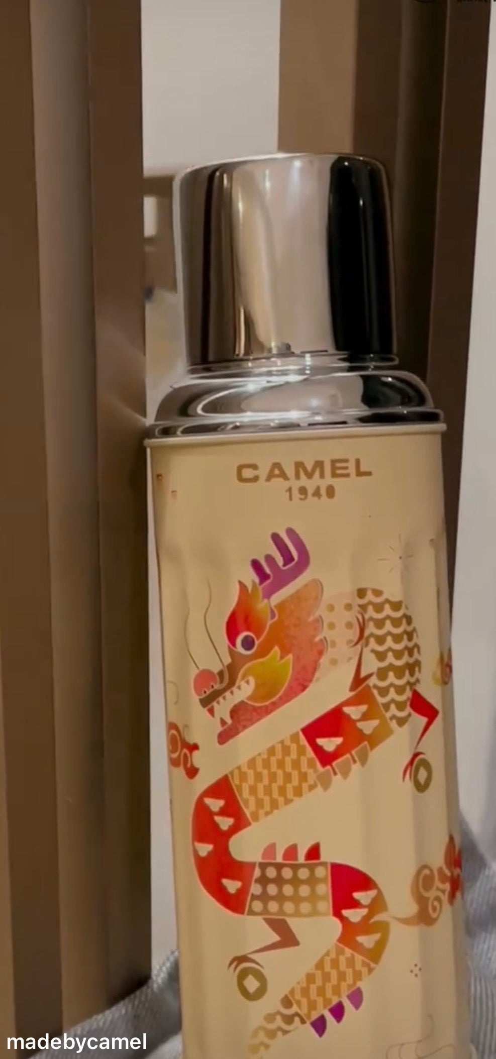 香港製 CAMEL 魔法瓶 450ml 二重ガラス 真空断熱 フラスク（キャップ一体型ストッパー付き）122DR Dragon (Special version) ドラゴン 龍（特別版）