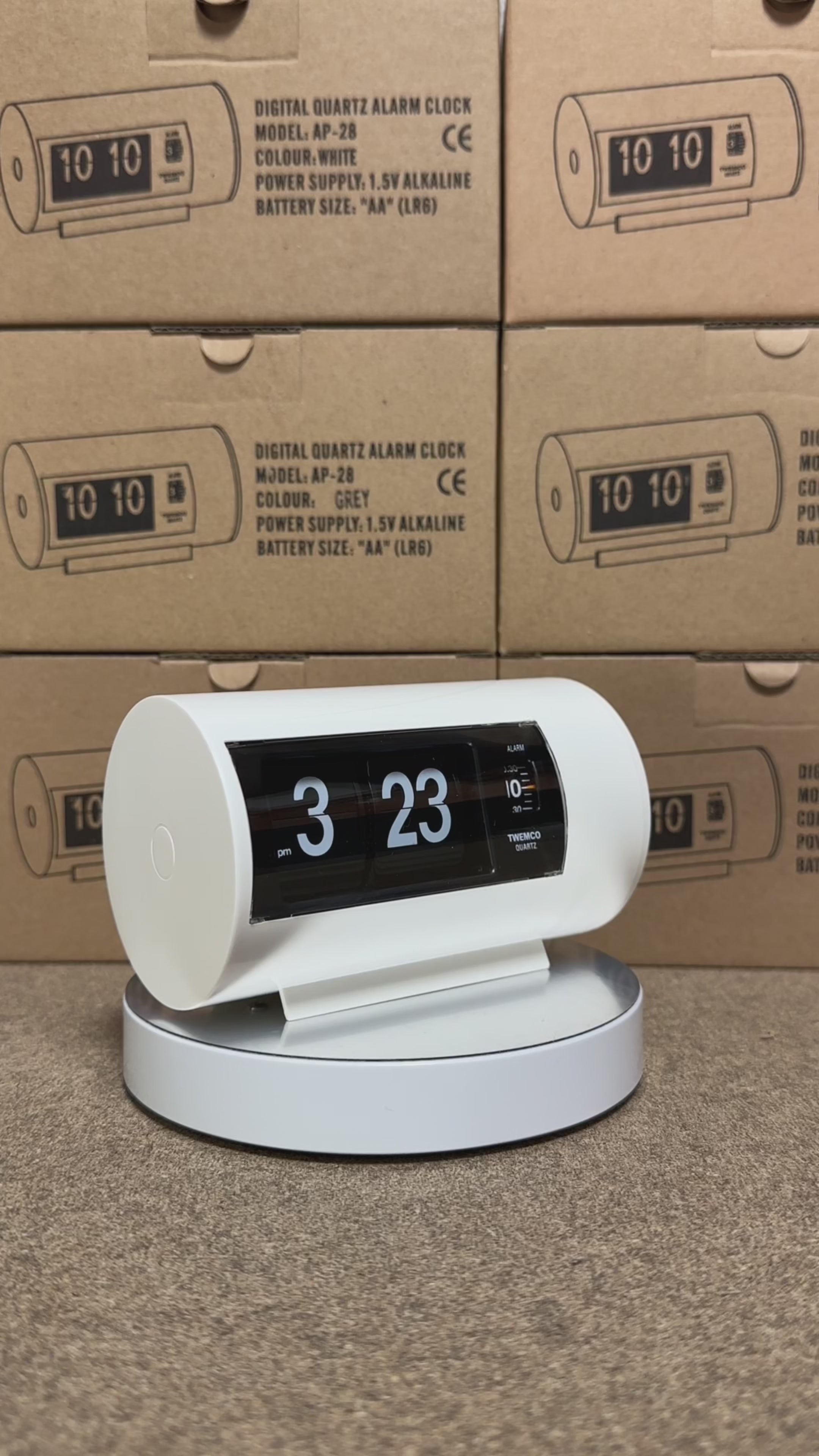 TWEMCO AP-28 トゥエンコ アラーム付き置き時計 – 木漏れ日 Komorebi